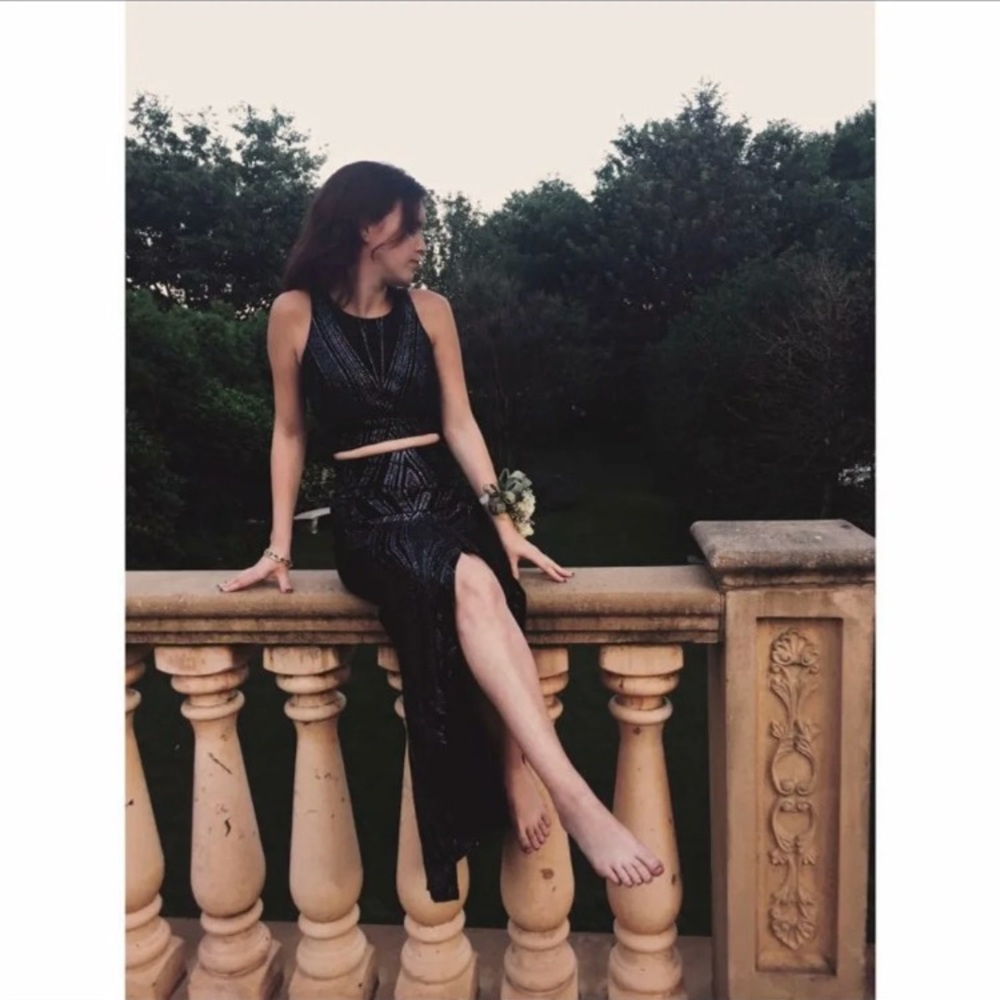 Navy Blue Sparkly Prom Dress ((CHEAP!!)
